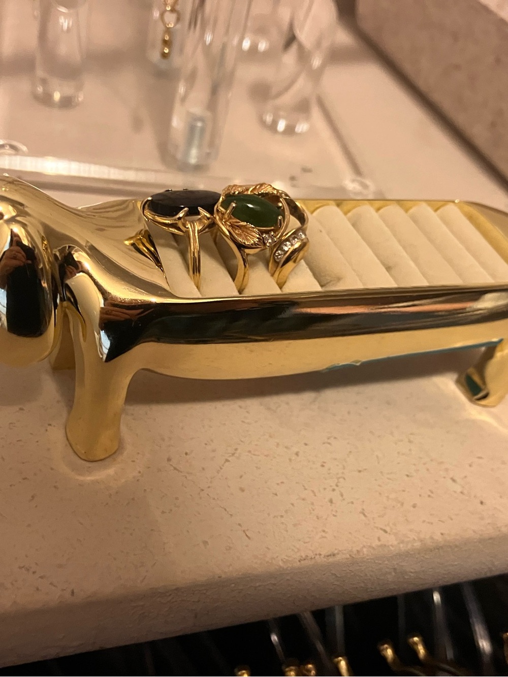 Urban Outfitters Anthropologie Dachsund ring holder New!